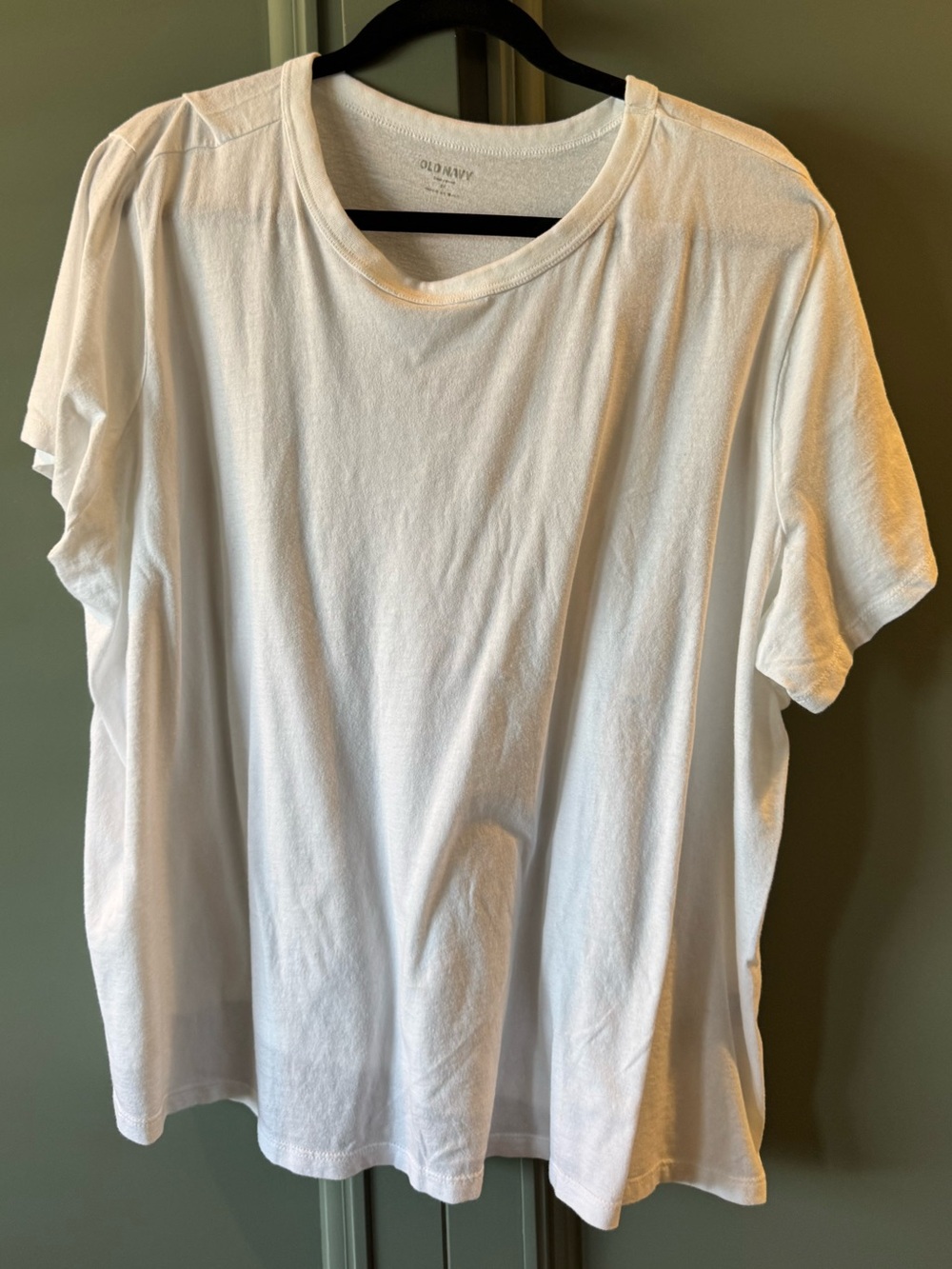 NWT Old Navy Women's White Crewneck Short Sleeve Tee
